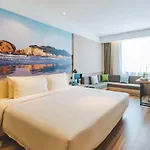 Atour Hotel